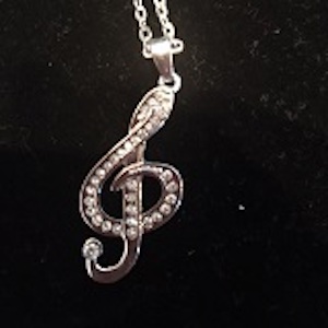 Down-Curved Treble Clef Necklace